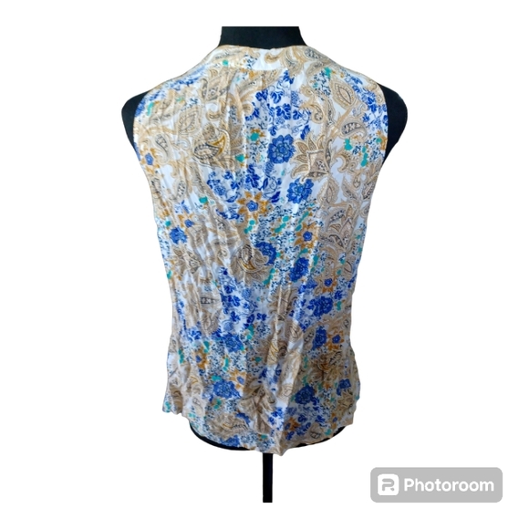 Artisan NY Sleeveless, V-Neck Tank Top ** EUC ** - Picture 2 of 5